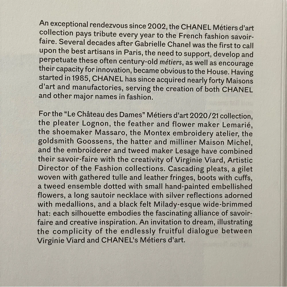 CHANEL Le Chateau des Dames Metiers D’Art 2020 2021 Collection Book
